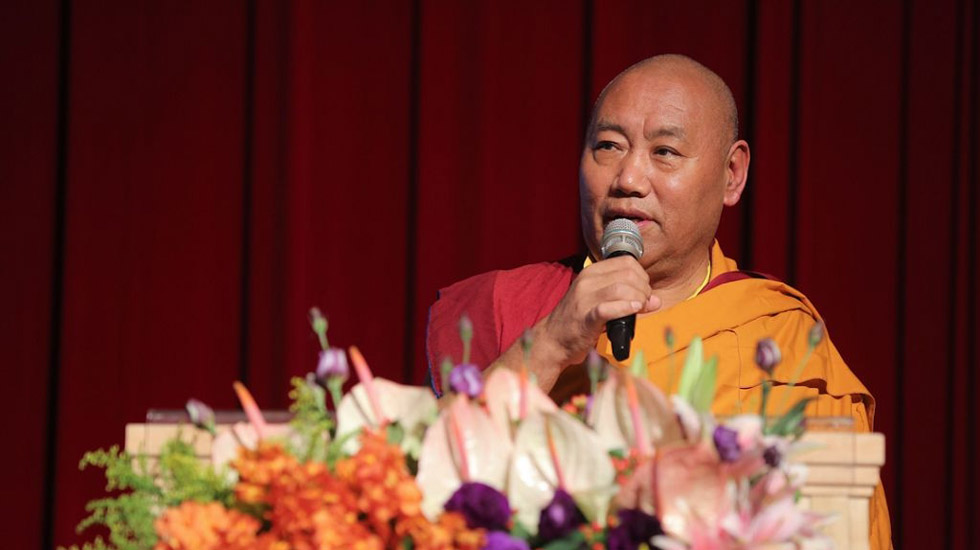 Sponsoren für neues Buch von Khenchen Könchog Gyaltsen Rinpoche gesucht