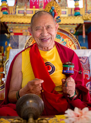 GarchenRinpoche1