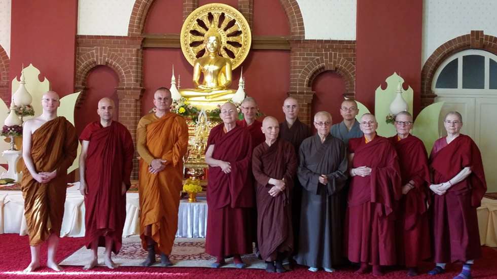 Online-Seminar mit Dr. Katrin Querl - Gelübde: Pratimoksa, Bodhisattva, Mantra